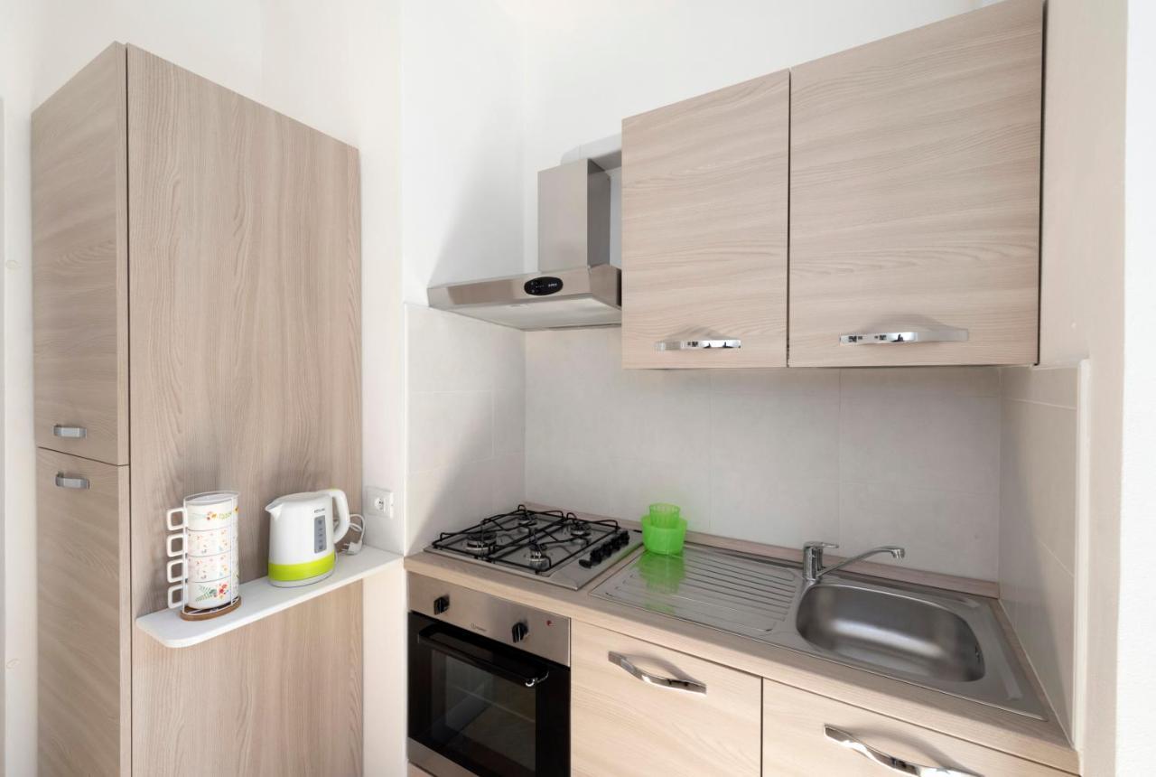 Apartments Mihaela 2 Baveno Bagian luar foto